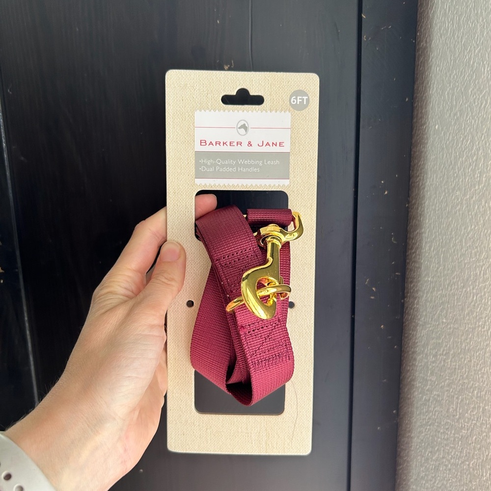 Barker & Jane Burgundy Dog Leash